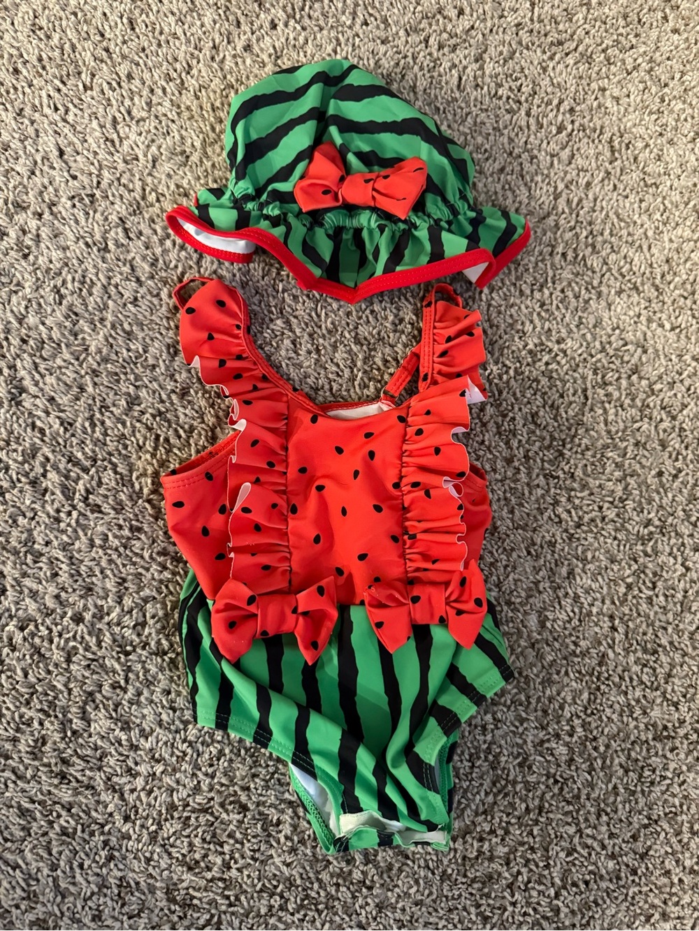 🍉 Baby Girl’s Swimsuit & Hat 🍉